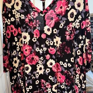 Lane Bryant Black Floral V-Neck Tunic with Pink & Cream Blooms